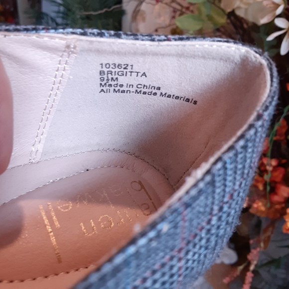 NWOT, lauren blakwell, BRIGITTA,Buckle, Round Toe, Glen Plaid Flats, Size 9 1/2 - Picture 2 of 8